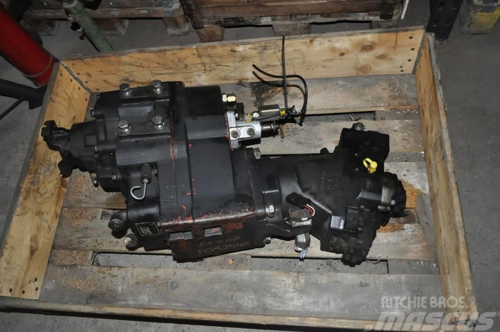 Timberjack 1270B Gearbox Transmission