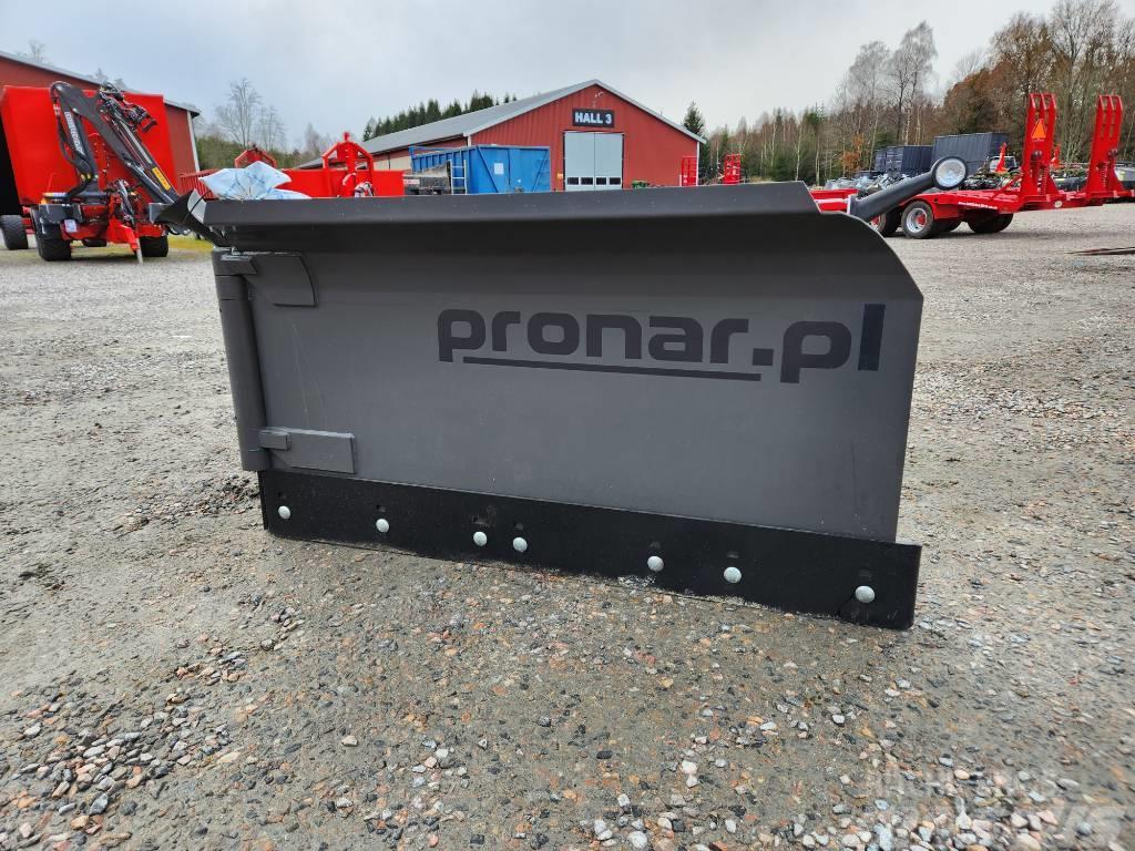 Pronar PUV-3300 Snow blades and plows