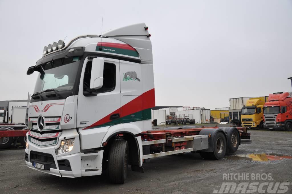 Mercedes-Benz ACTROS 2551 /  963-0-C Chassis Cab trucks