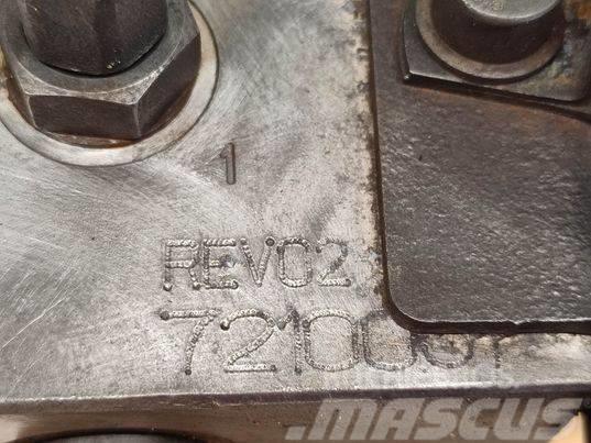 Massey Ferguson 9407 (7210001) hydraulic block Hydraulics