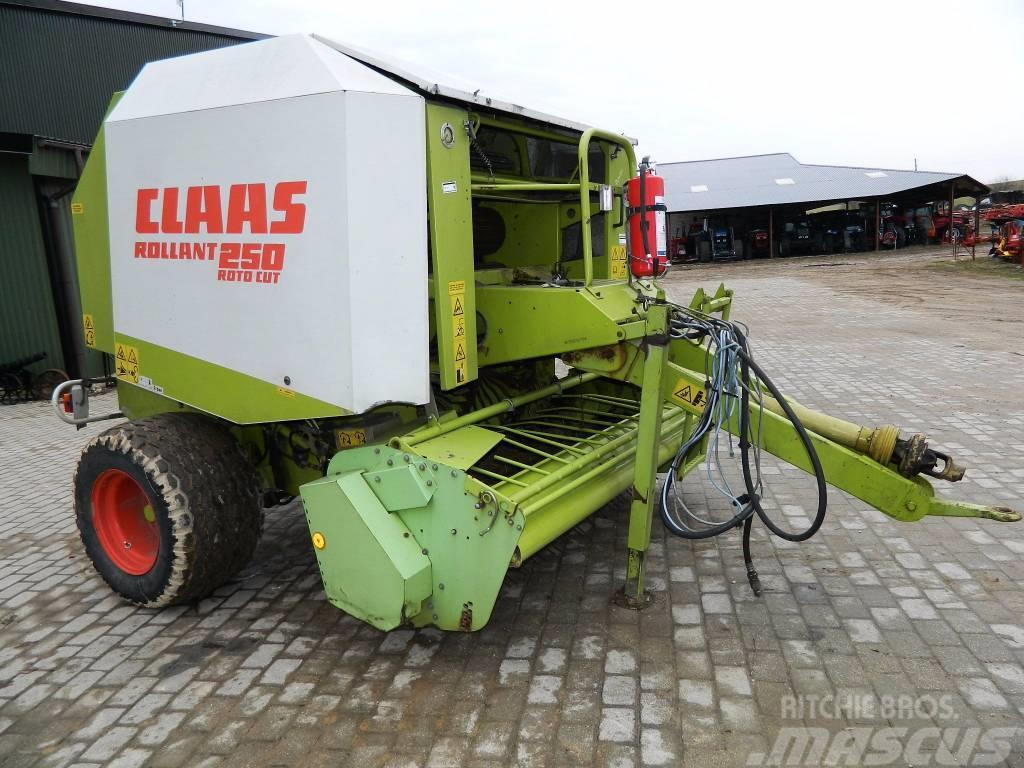 CLAAS Rollant 250 Roto Cut Round balers