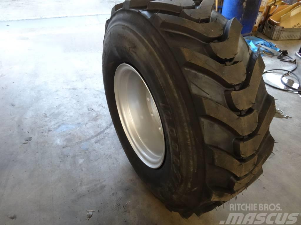  H. Vrakking Tires 46x17.0R20 or 450/70R20 Tyres, wheels and rims