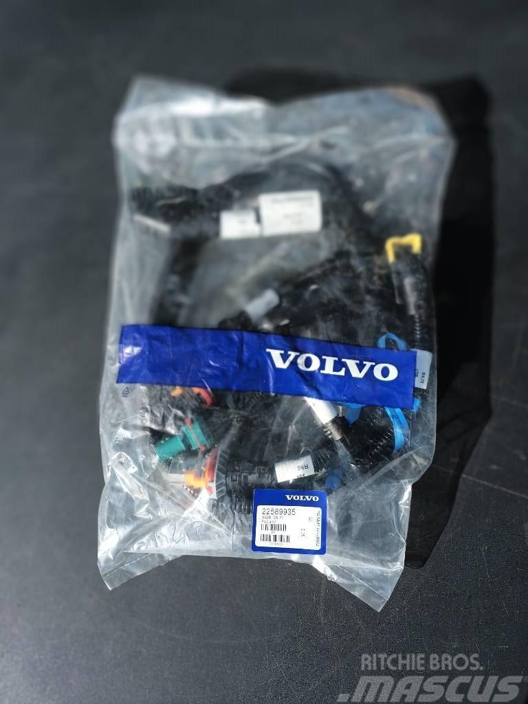 Volvo WIRES 22589935 Electronics