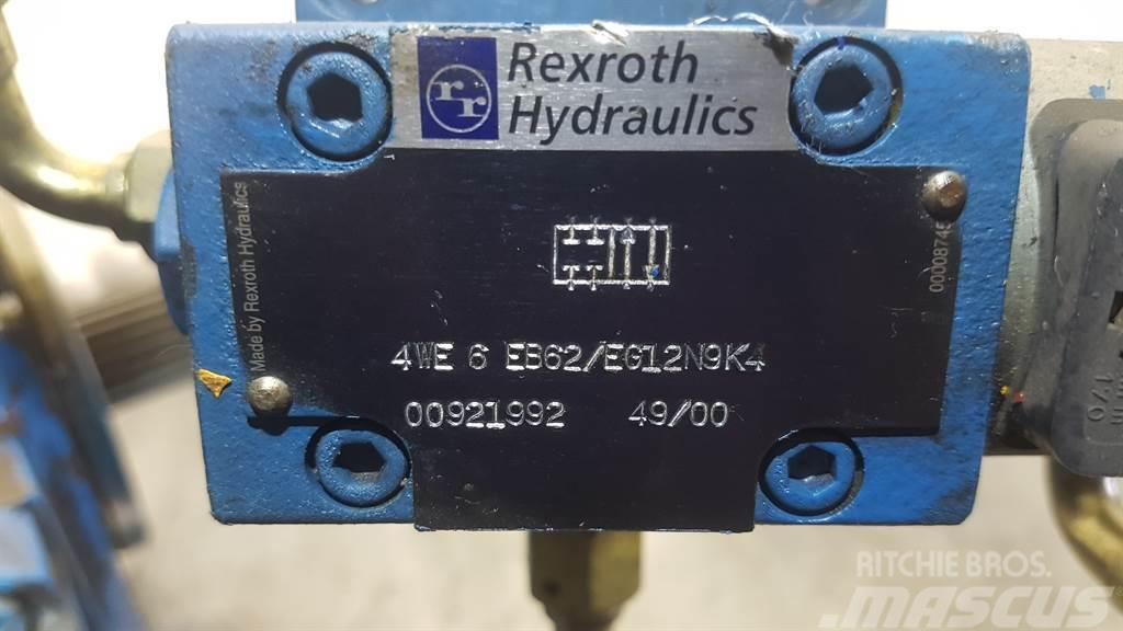 Poclain Hydraulics PV089-R3SA1-N230F-02000 - Drive pump/Fa Hydraulics
