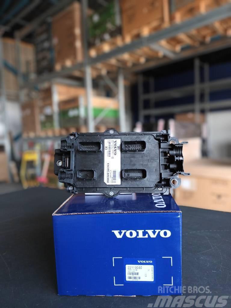 Volvo CONTROL UNIT 22119392 Electronics