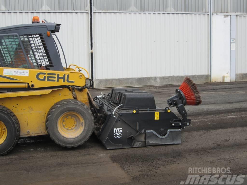 M3 Sweeper Bucket HD Other groundcare machines