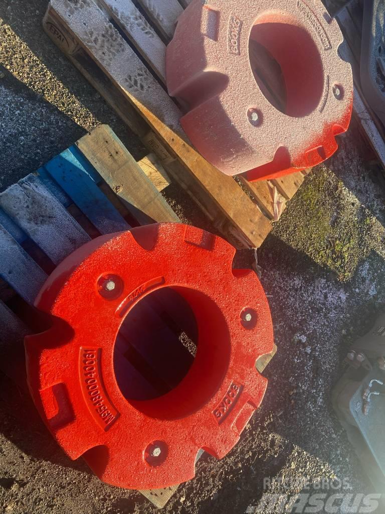 Fendt 2 x 600kg Rear Wheel Weights Other tractor accessories