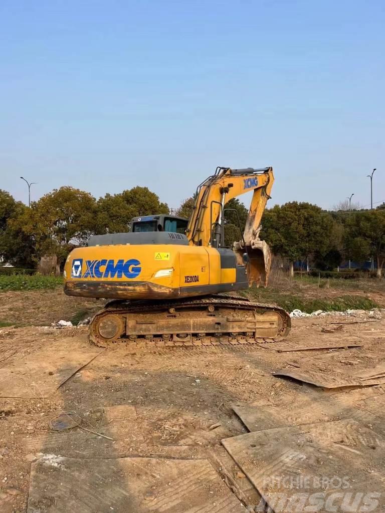 XCMG XE 200 DA Crawler excavators
