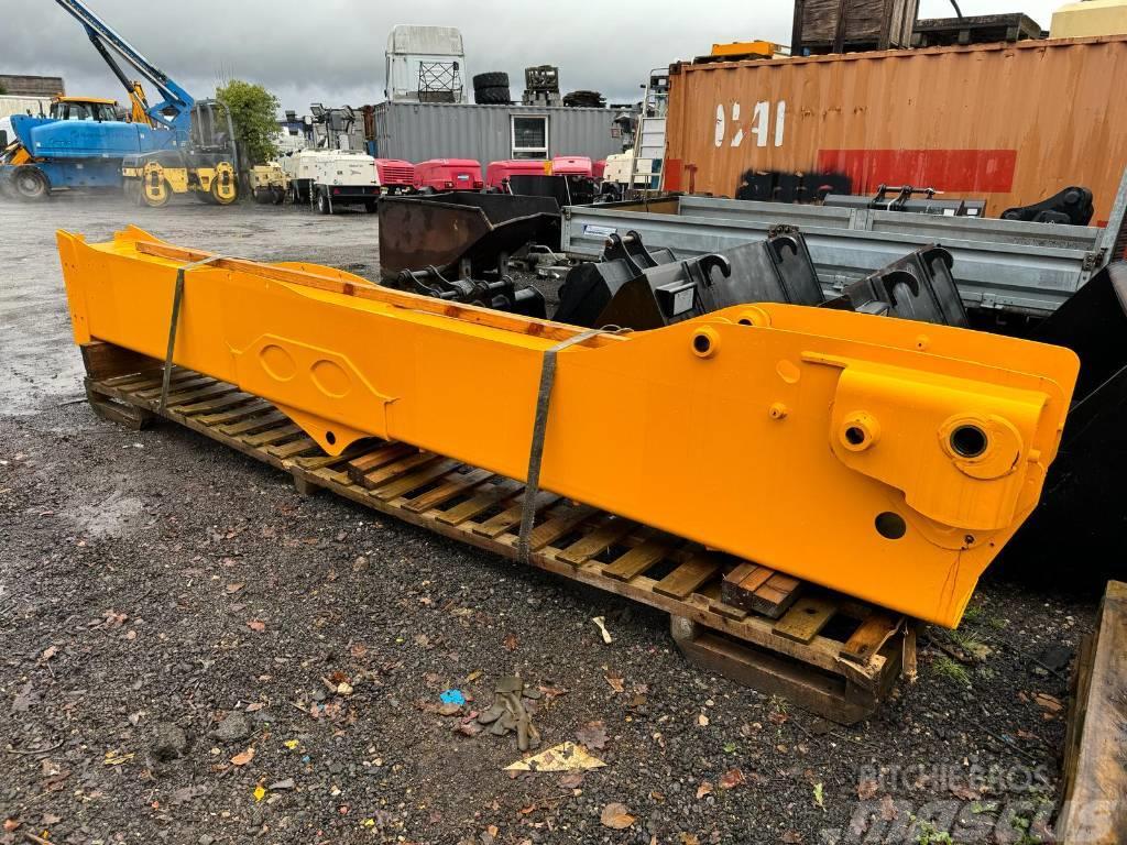 JCB TELEHANDLER OUTER BOOM Other components