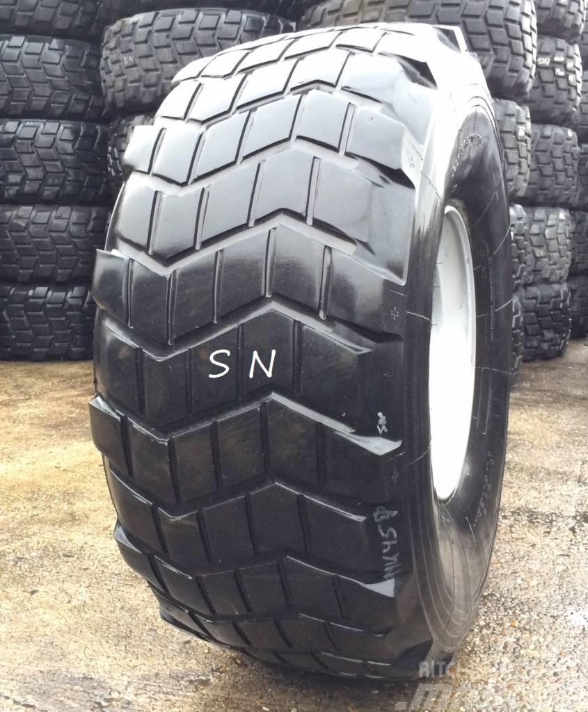 Michelin 525/65R20.5 XS - USED REGROOVED Tyres, wheels and rims