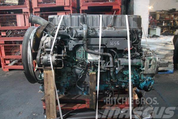 Volvo D12D Engines