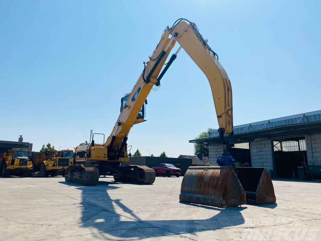 CAT 330 D mh Waste / industry handlers