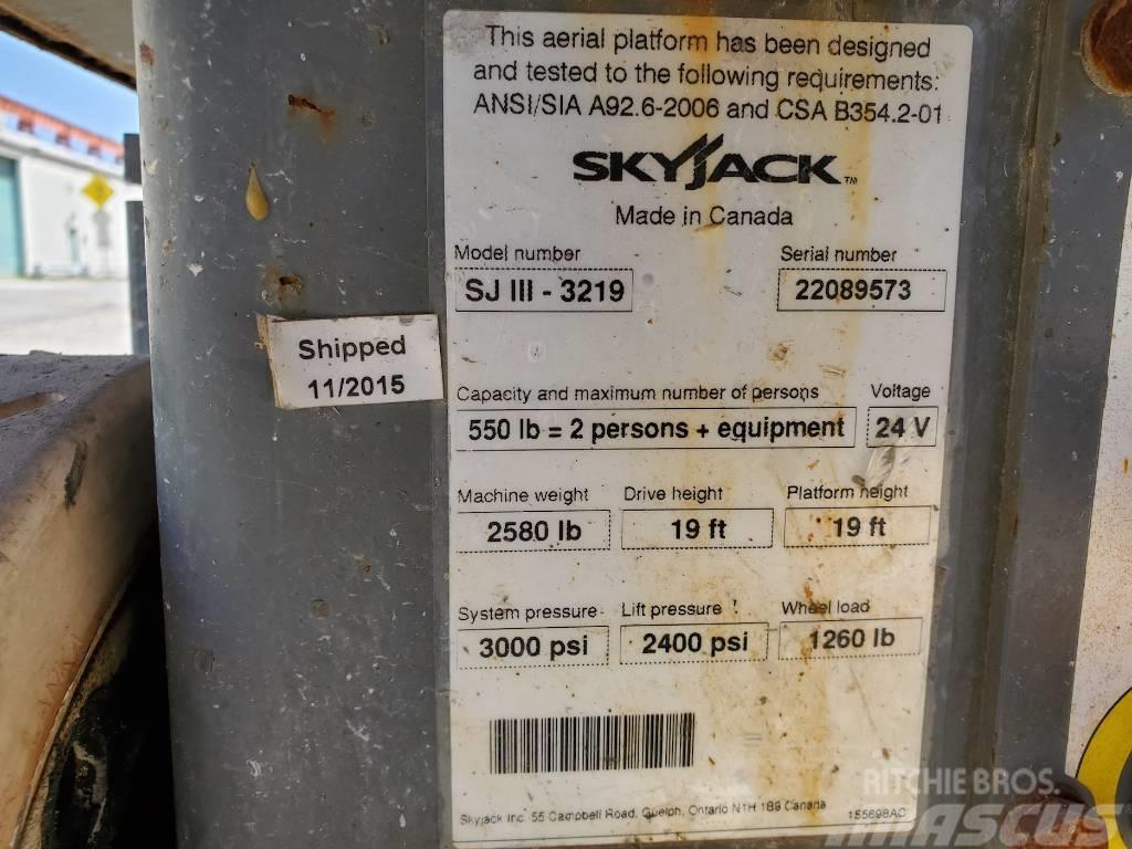 SkyJack SJIII-3219 Scissor lifts