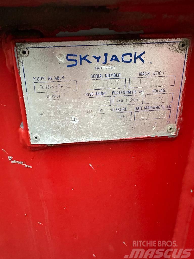 SkyJack SJ KB 46TK-RJ Articulated boom lifts