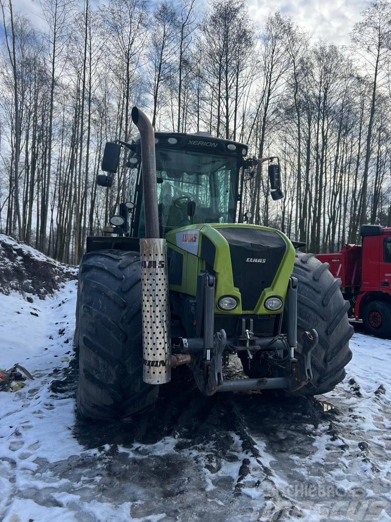 CLAAS Xerion 3300 Trac VC Tractors