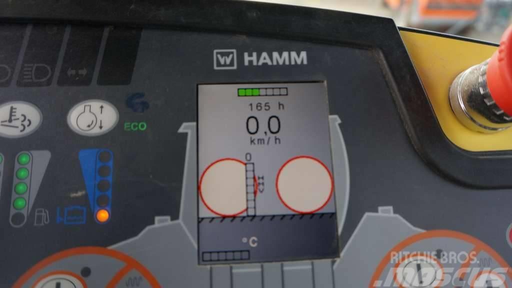 Hamm HD+120iVV Twin drum rollers
