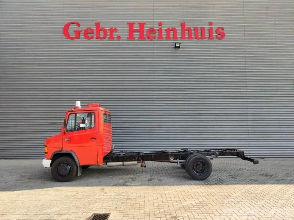Mercedes-Benz 811 D EX Feuerwehr Only 13.000 KM Like New! Chassis Cab trucks