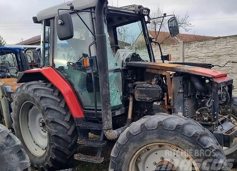  skrzynia zwrotnica silnik Massey Ferguson spare pa Other tractor accessories