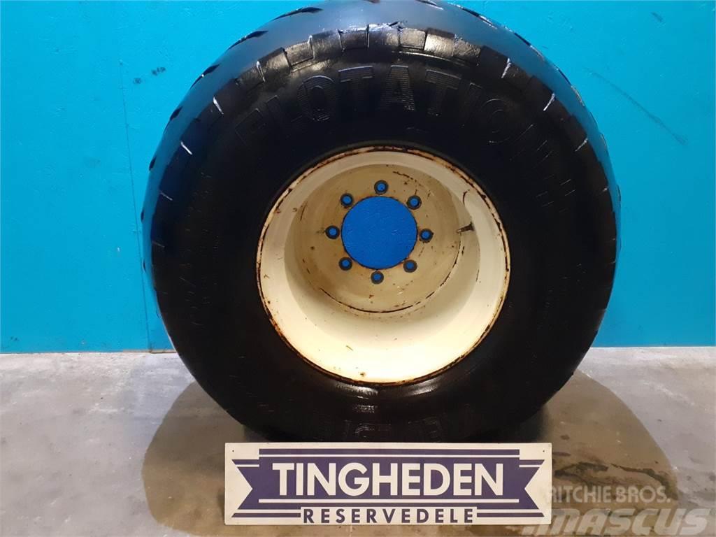  22.5 700/45-22,5 Tyres, wheels and rims