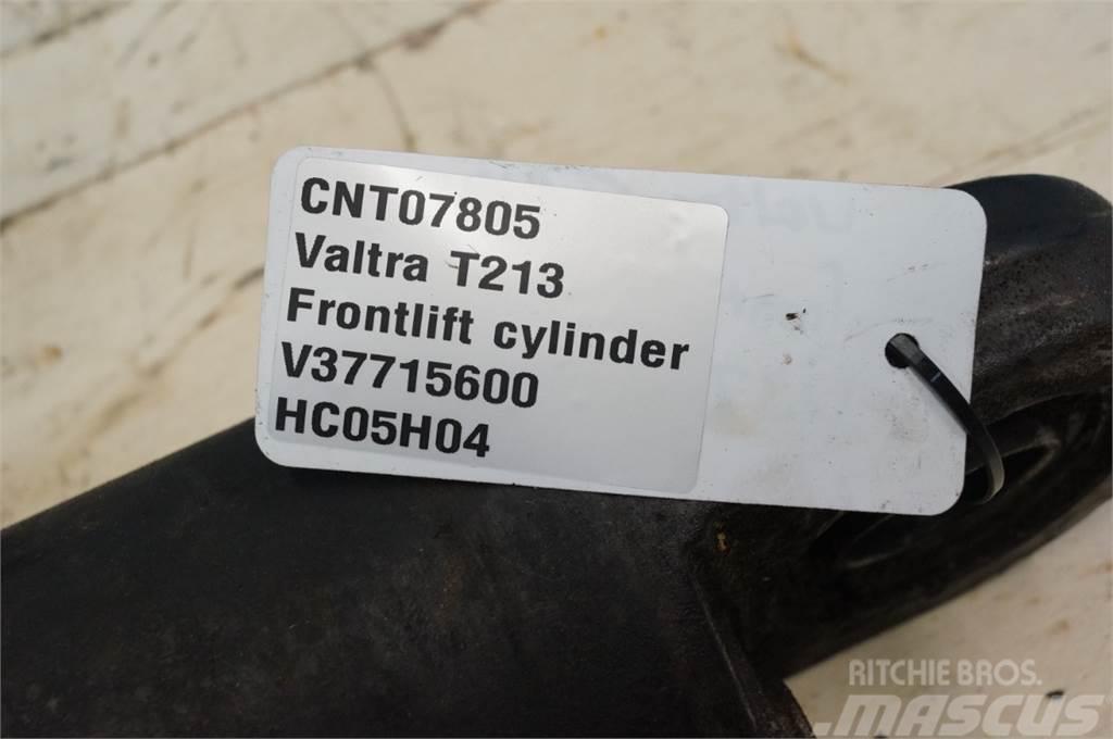 Valtra T213 Front loader accessories