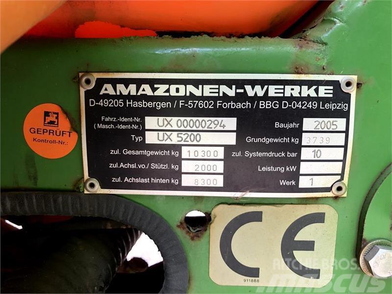 Amazone UX5200 24 meter med bom styring Trailed sprayers