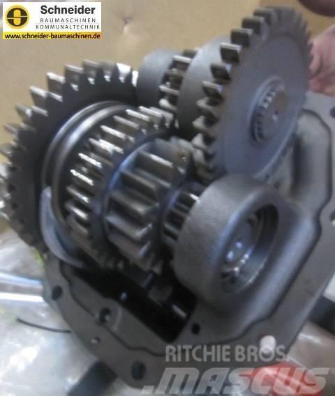 Kubota Kriechganggetriebe M130X 3F240-97275 Transmission