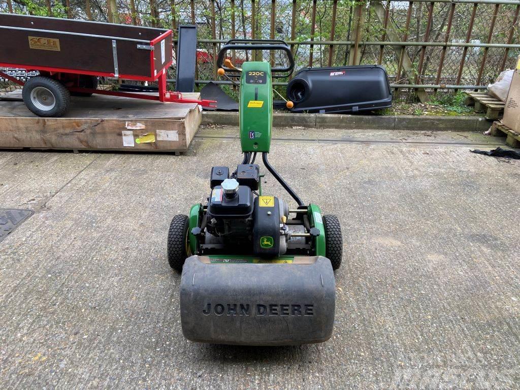 John Deere 220C Other agricultural machines