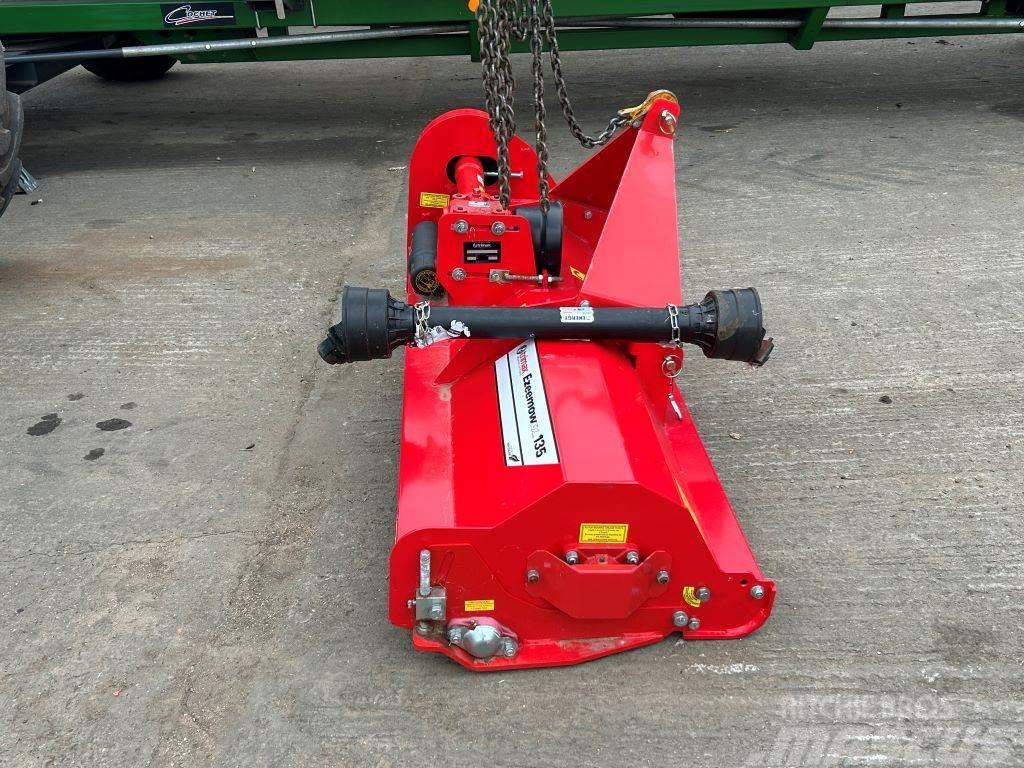 Trimax 135 Pasture mowers and toppers