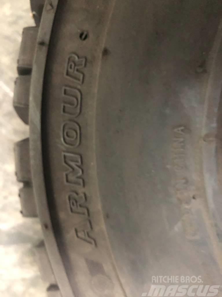 Armour 21x8-9 Tyres, wheels and rims