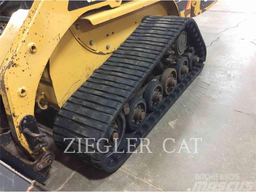 CAT 247B3 Crawler loaders