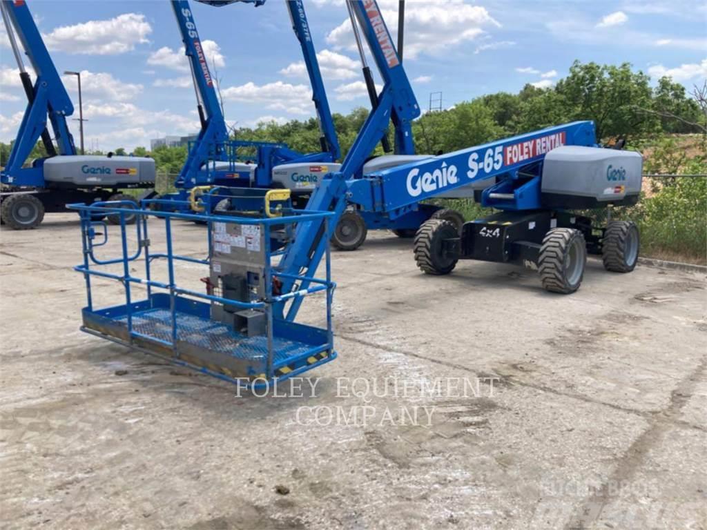 Genie S65G4W Articulated boom lifts