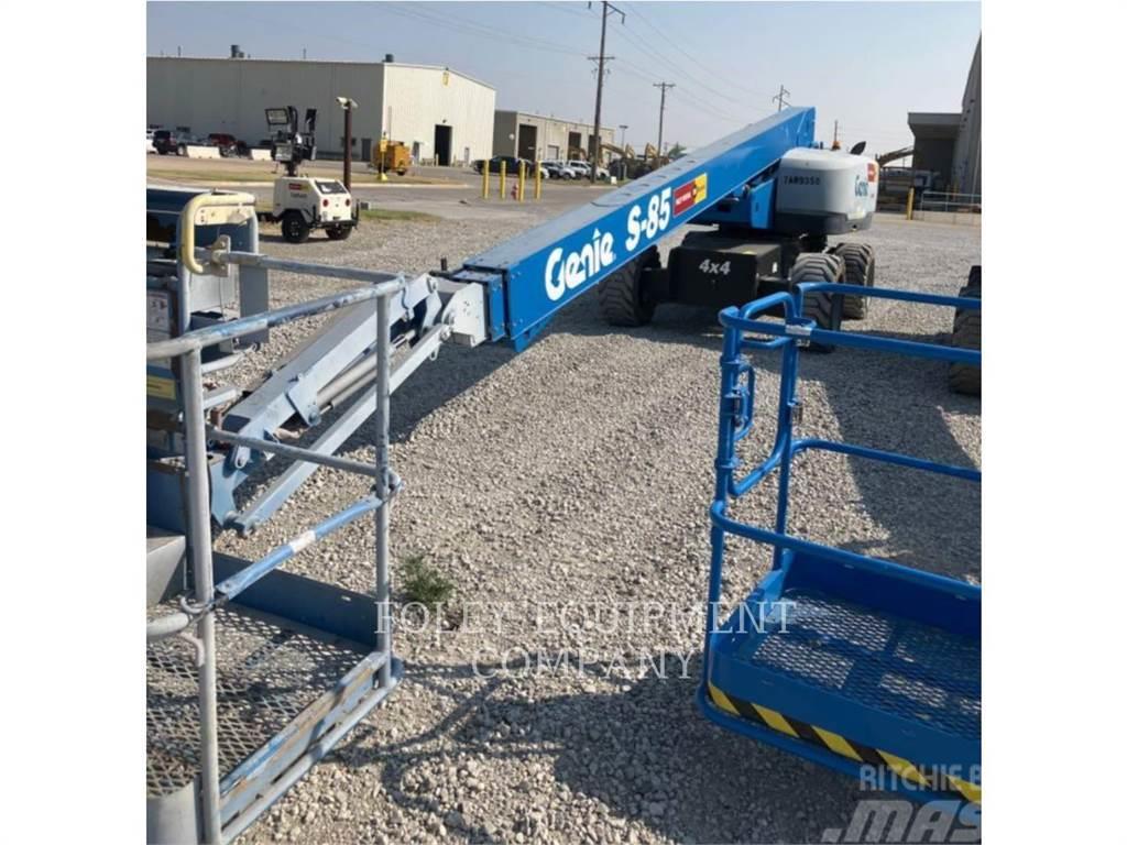Genie S85D4W Articulated boom lifts