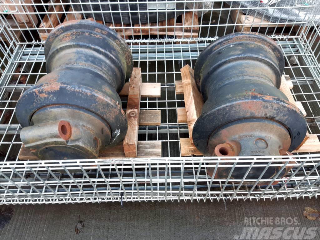Hitachi EX1900 Lower Roller - 9173146 Tracks, chains and undercarriage