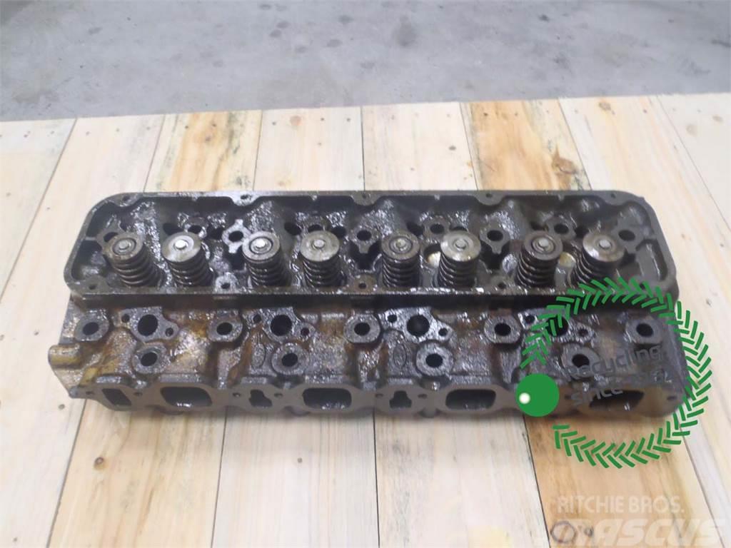 Ford 675 Cylinder head Engines