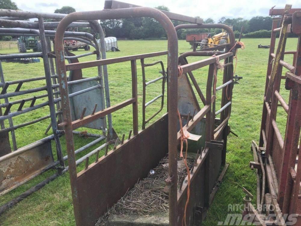  Cattle Crush £250 plus vat £300 Other agricultural machines