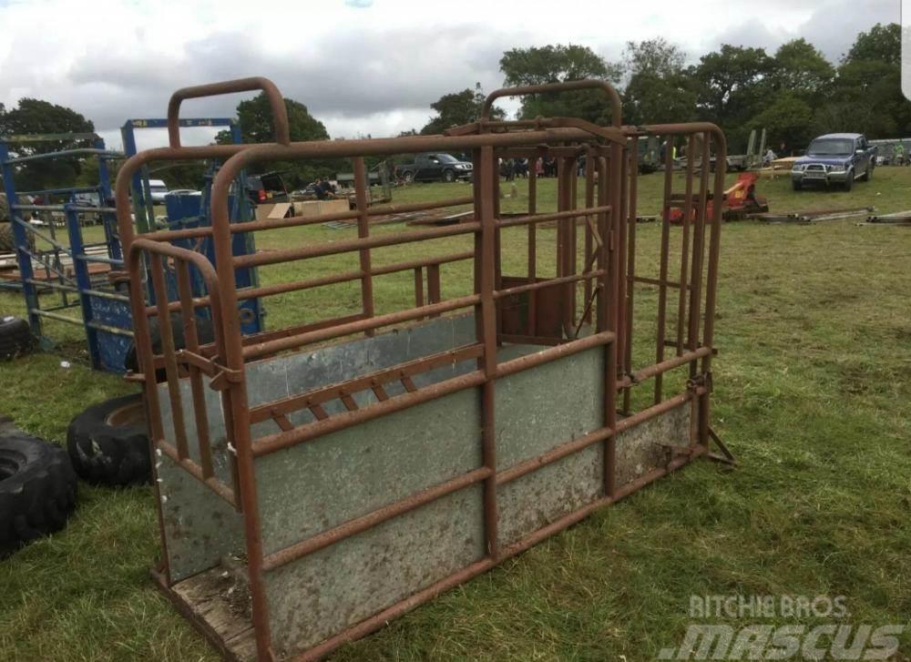  Cattle Crush £380 plus vat £456 Other agricultural machines