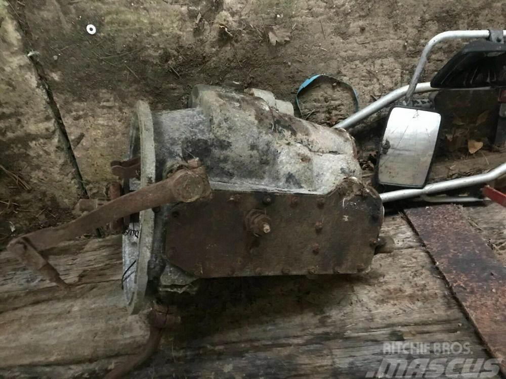 Foden Gearbox with pump vintage £500 plus vat £600 Other components