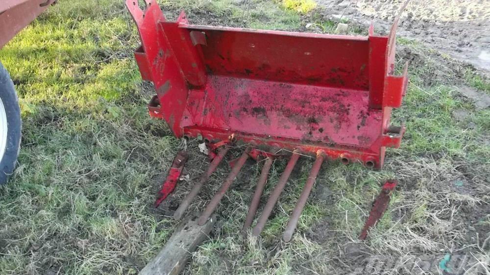 Massey Ferguson Farmhand front dung fork Other components
