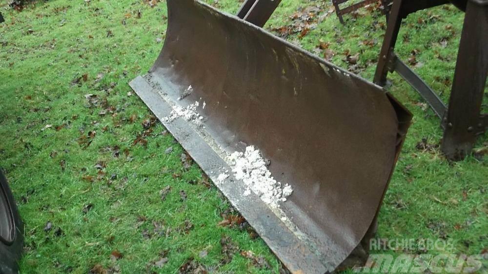  Tractor grading blade snow blade Other components