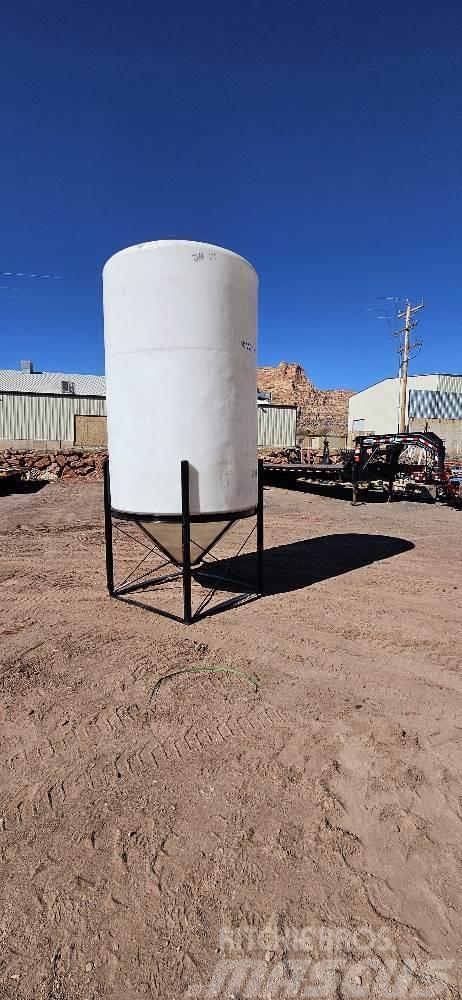  1500 Gal Water Tank Other