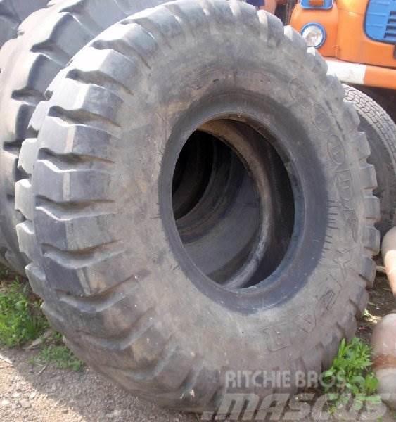 Goodyear radial 3+ unisteel E3 6S MH12 Other