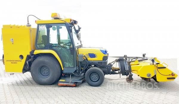 Kubota ST V 40 +Orca +Airmatic Tractors