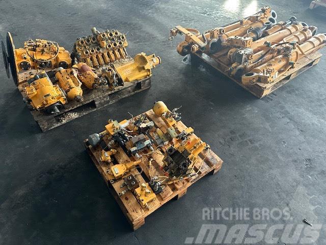 Liebherr A 902 Litronic HYDRAULIC PARTS COMPLET Wheeled excavators