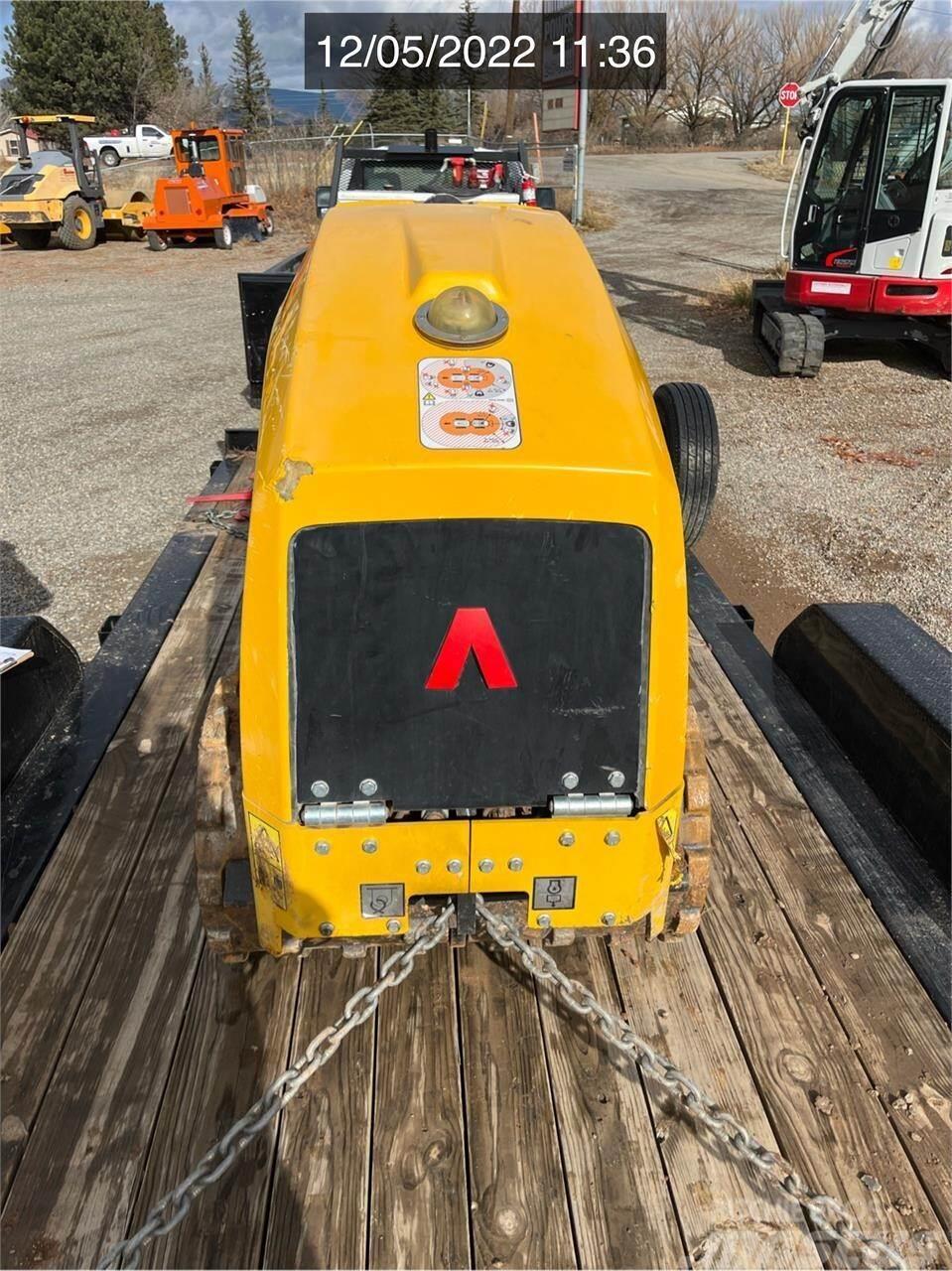 Rammax 1575 Towed vibratory rollers