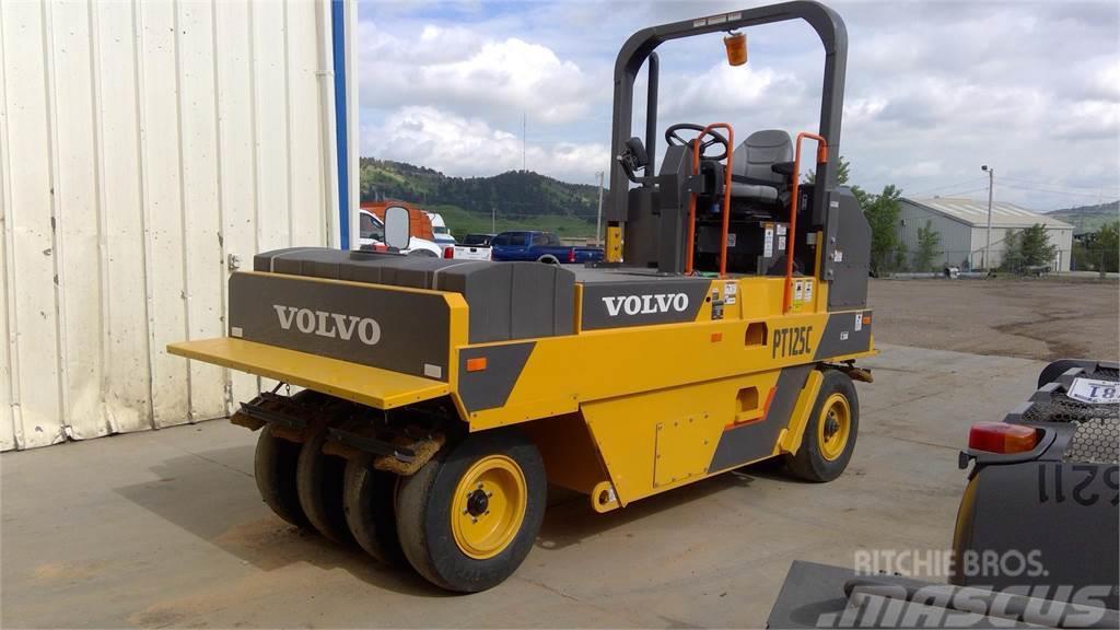 Volvo PT125C Pneumatic tired rollers