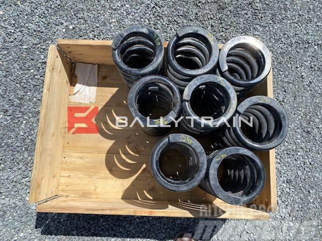McCloskey J40 Feeder Springs Waste / recycling & quarry spare parts