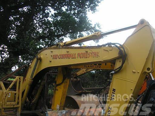 CAT 318BL EXCAVATOR (BURNT OUT) PARTS ONLY Crawler excavators