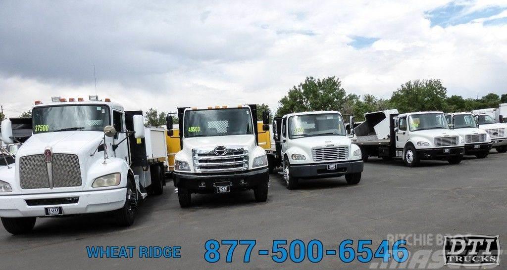 Peterbilt 337, 24' Flatbed, Diesel, Auto, 3,000 Lbs Lift Gat Flatbed / Dropside trucks