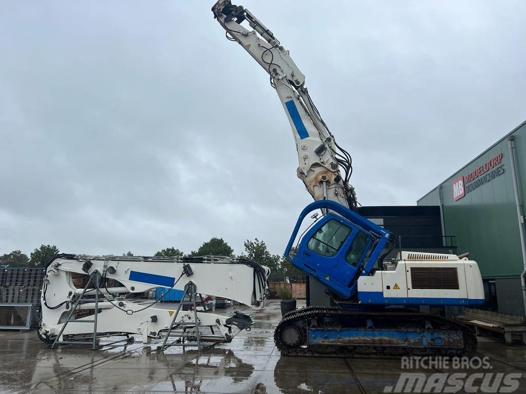 Liebherr R944C HDV Demolition excavators
