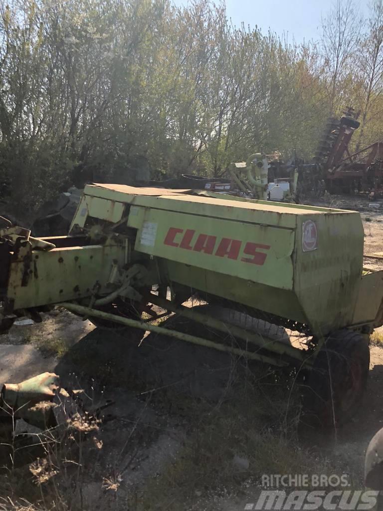 CLAAS Markant Square balers